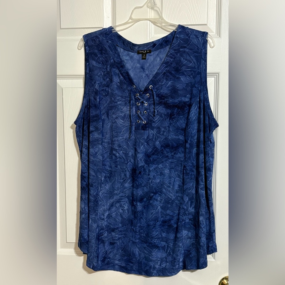 Sami & Jo Plus Blue Textured Lace up Tank - 3X